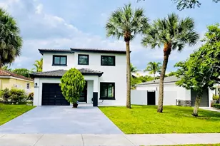 9069 NW 193rd St, Hialeah, FL 33018 - Photo 1