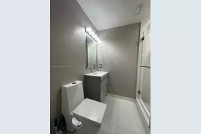 9069 NW 193rd St, Hialeah, FL 33018 - Photo 22