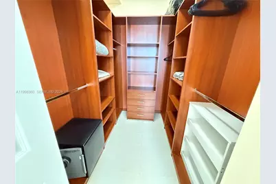 17100 N Bay Rd #1502, Sunny Isles Beach, FL 33160 - Photo 12