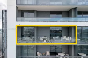 601 NE 1 St, Miami, FL 33132 - Photo 70