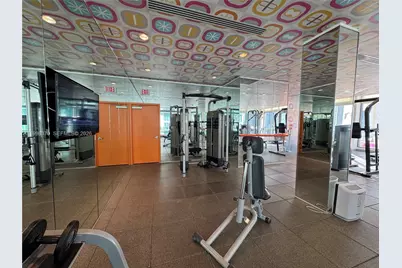 31 SE 6th St #303, Miami, FL 33131 - Photo 34