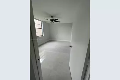 9460 Tangerine Pl #404, Davie, FL 33324 - Photo 8