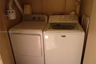 14525 N Kendall Dr, Miami, FL 33186 - Photo 16