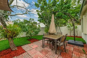 526 Danville Terrace, Davie, FL 33325 - Photo 24