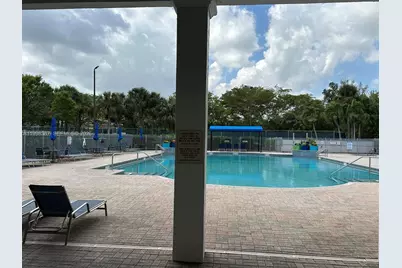 1120 W Lake St #0, Hollywood, FL 33020 - Photo 32