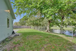 460 SW 66th Ave, Margate, FL 33068 - Photo 32