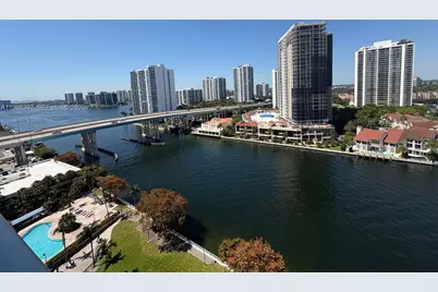 19390 Collins Ave #1623, Sunny Isles Beach, FL 33160 - Photo 2