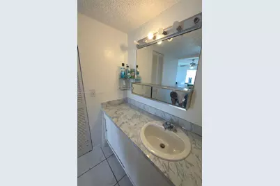 16508 NE 26th Ave #303, North Miami Beach, FL 33160 - Photo 10