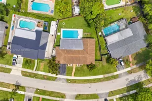 19911 SW 84th Ave, Cutler Bay, FL 33189 - Photo 48