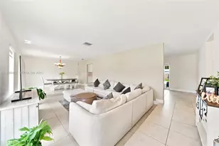 19911 SW 84th Ave, Cutler Bay, FL 33189 - Photo 8