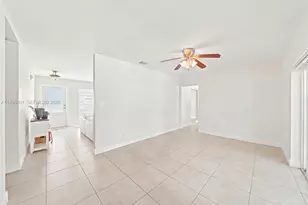 19911 SW 84th Ave, Cutler Bay, FL 33189 - Photo 18
