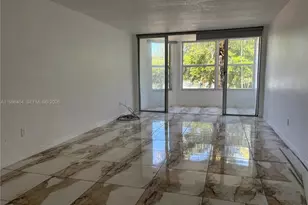 1501 NE 191st St, Miami, FL 33179 - Photo 2