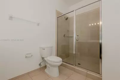 8903 NW 184th Ter, Miami Lakes, FL 33018 - Photo 30