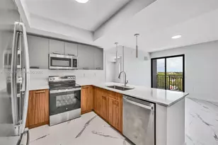 840 NE 130th St, North Miami, FL 33161 - Photo 8