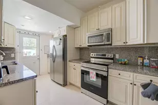 3811 SW 47th Ave, West Park, FL 33023 - Photo 14