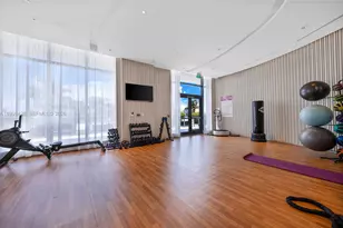 3300 NE 188th St, Aventura, FL 33180 - Photo 100