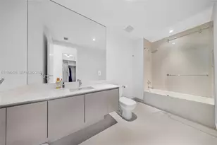 3300 NE 188th St, Aventura, FL 33180 - Photo 22