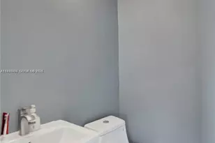 1777 SE 15th St, Fort Lauderdale, FL 33316 - Photo 30