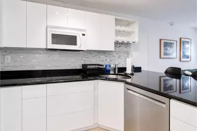 1035 West Ave #707, Miami Beach, FL 33139 - Photo 6