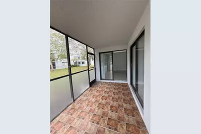 155 Lakeview Dr #101, Weston, FL 33326 - Photo 8