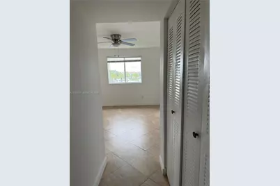 2640 S University Dr #308, Davie, FL 33328 - Photo 8