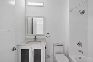 2200 NE 4th Ave, Miami, FL 33137 - Photo 10