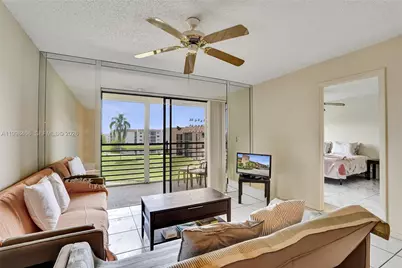 10100 NW 30th Ct #310, Sunrise, FL 33322 - Photo 2