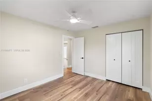 6881 Harding St, Hollywood, FL 33024 - Photo 14