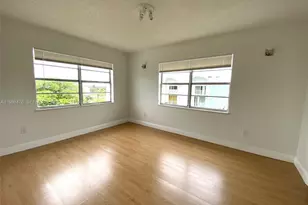 494 NW 165th St Rd, Miami, FL 33169 - Photo 16