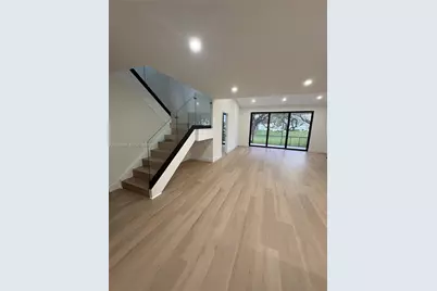 9881 NW 52nd Ter #9881, Doral, FL 33178 - Photo 32