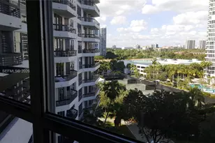 3600 Mystic Pointe Dr, Aventura, FL 33180 - Photo 26