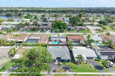 11841 NW 30th Pl, Sunrise, FL 33323 - Photo 42