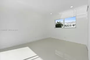 1910 NW 36th St, Oakland Park, FL 33309 - Photo 34