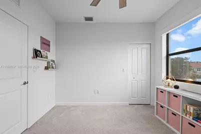 4917 Oakmont Dr, Dania Beach, FL 33312 - Photo 32