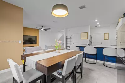 4917 Oakmont Dr, Dania Beach, FL 33312 - Photo 10