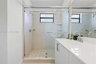 4917 Oakmont Dr, Dania Beach, FL 33312 - Photo 24