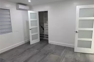 731 E 19th St, Hialeah, FL 33013 - Photo 8