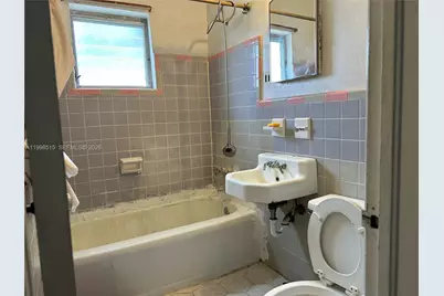 164 SW 2nd Ct, Deerfield Beach, FL 33441 - Photo 16