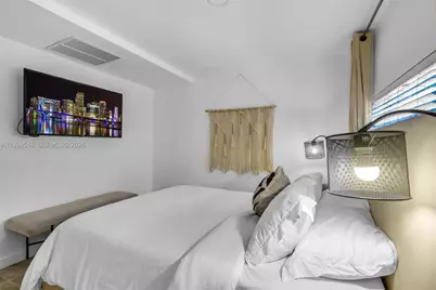 3225 SW 58th Ave #Back, Miami, FL 33155 - Photo 10