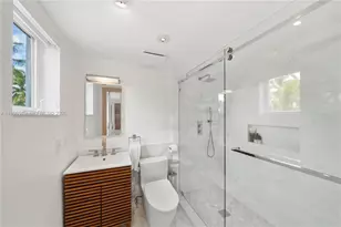 215 Palm Ave, Miami Beach, FL 33139 - Photo 28