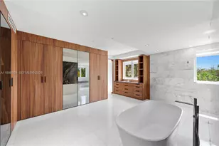 215 Palm Ave, Miami Beach, FL 33139 - Photo 22