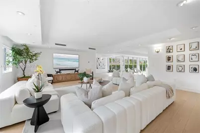 215 Palm Ave, Miami Beach, FL 33139 - Photo 1