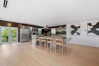 215 Palm Ave, Miami Beach, FL 33139 - Photo 12