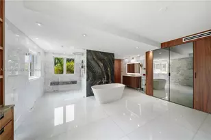 215 Palm Ave, Miami Beach, FL 33139 - Photo 20