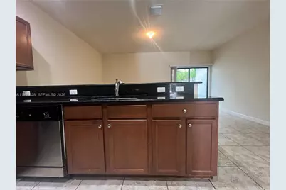 3211 SE 7th St, Homestead, FL 33033 - Photo 4