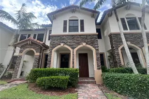 3211 SE 7th St, Homestead, FL 33033 - Photo 1