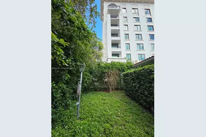 345 Malaga Ave, Coral Gables, FL 33134 - Photo 18