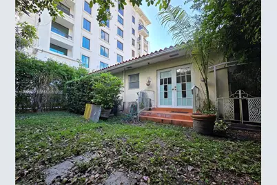 345 Malaga Ave, Coral Gables, FL 33134 - Photo 48