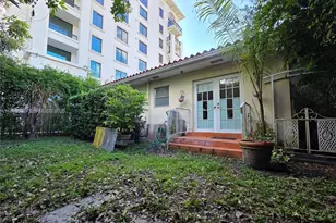 345 Malaga Ave, Coral Gables, FL 33134 - Photo 48