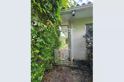 345 Malaga Ave, Coral Gables, FL 33134 - Photo 10